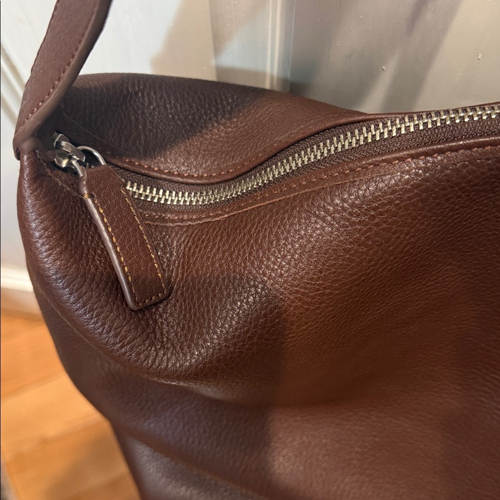 The Horse Daisy hobo bag - Picture 4 of 9
